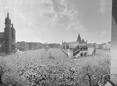 siwymaka - Biały Marsz po zamachu na życie Jana Pawła II, 17 maj 1981 rok.
#fotohist...