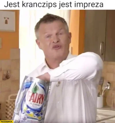 JanParowka - Wklejam zdjęcie tego nastolatka jedzącego czipsy