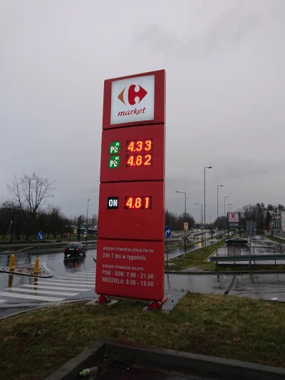glass3 - Dobrze że są stancje benzynowe które mają cenę rynkową za paliwo, a nie jaką...