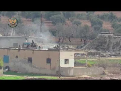 Piezoreki - Umiarkowani trafiają z ppk w pozycję żołnierzy SAA, którzy na dachu też m...