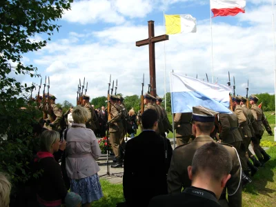 C.....r - > 1488

@wszystko_pozajmowane: Ossów, uroczystości z okazji rocznicy Bitw...