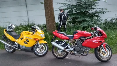 sierzchula - Dupy przewietrzone ( ͡° ͜ʖ ͡°)
#motocykle #suzuki #ducati