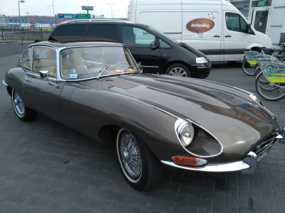 Brydzo - #carspotting #katowice #jaguar