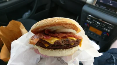 NdFeB - Podwójny bekon-cheeseburger XL z cebulą, takie zło zła jeśli chodzi o odżywia...