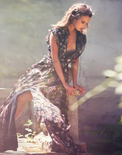 tytanos - ALICIA VIKANDER
PHOTOGRAPHY BY DAVID BELLEMERE
PUBLISHED IN THE EDIT JULY...