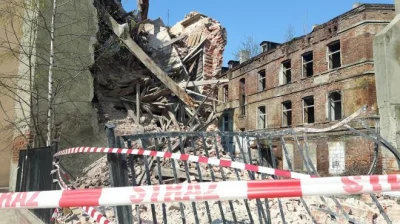 Guziec-Takaswiniaz_afryki - @Mesk: Zniszczenia w Łodzi po przejściu huraganu Bonzo.