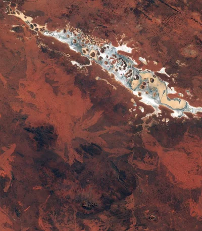 d.....4 - Australijskie jezioro Amadeus sfotografowane przez satelitę Sentinel-2A 13 ...