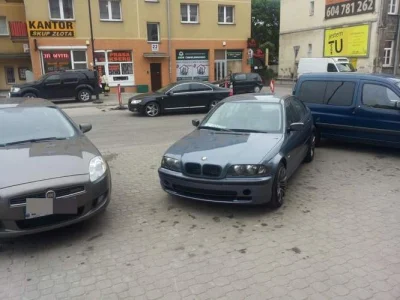 p.....y - BMW parkuje się tak