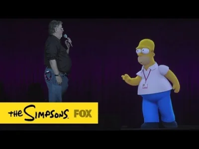 ZnamUklady - Hologram Homera na Comic Con. Fajnie, że technologia w tych czasach pozw...