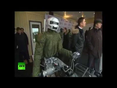Pan_wons - Zaawansowana myśl techniczna rosjan - robot sterowany myślami Putina

#h...