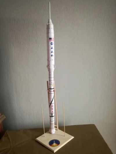 adibeat - Model rakiety Ares X I z anulowanego programu Constellation. Spośród plusuj...