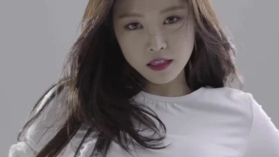 Bager - #naeun #apink #koreanka