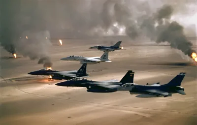 angelo_sodano - Myśliwce US Air Force (F-16, F-15C and F-15E) nad płonącymi szybami n...