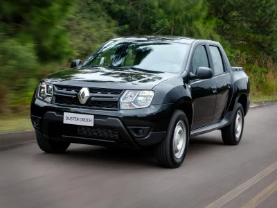 francuskie - @ChoNoTu: Dacia na niektórych rynkach jest sprzedawana z logiem Renault ...