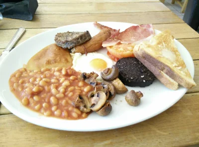 vilgee - #smacznego w #szkocja #stonehaven. Czyli standardowe British breakfast z dod...