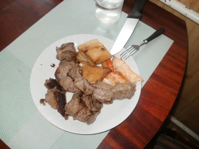 anonymous_derp - Dzisiejszy obiad: Smażona wołowina, smażona słonina, wędzony brzusze...