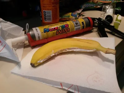 cudny - Co powiecie na banana, a w zasadzie jego skórki wypełnionej silikonem? :D
#y...