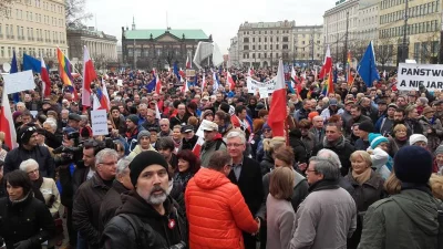 gangsteris - #kod #4konserwy #bekazkod

'Młodzi Polacy wyszli protestować przeciwko...
