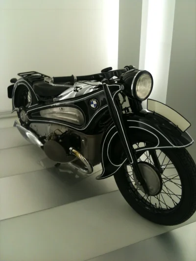 tusiatko - #motorboners #bmw #monachium

Takie tam z muzeum bmw. Nie znam sie, ale la...