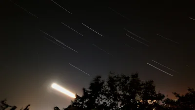 Migfirefox - Zostawiłem ostatnio telefon na 30 minut żeby robił fotę z ruchem gwiazd....