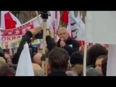 naczarak - Materna się skończył na KOD. 
Teraz wspiera siły zła.