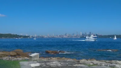 Tobol - To właściwe Sydney całkiem fajne, choć pogoda ostatnio w kratkę. Ale polecam ...
