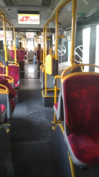 z.....1 - W której części autobusu jest najmniejsza szansa że ktoś usiądzie obok?
#ki...