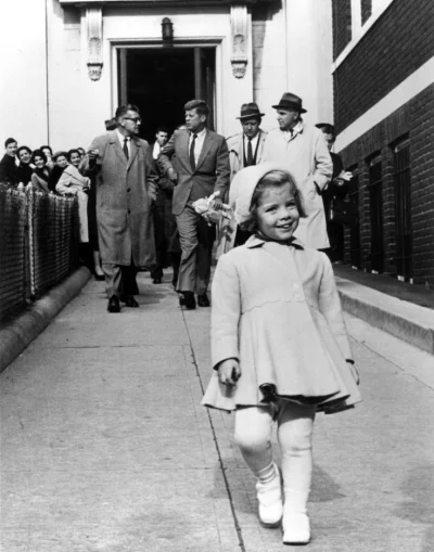 y.....e - (✌ ﾟ ∀ ﾟ)☞"Caroline Kennedy walks ahead while her father, the most powerful...