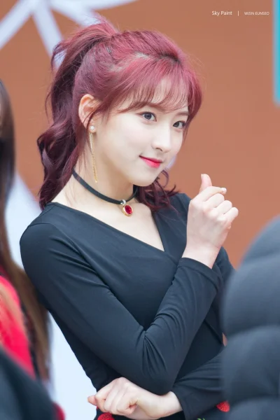 XKHYCCB2dX - #eunseo #wjsn
#koreanka