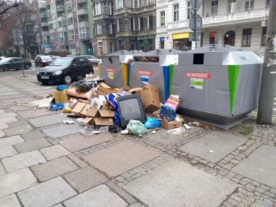 BobekNierobek - #szczecin

Co ci ludzie mają w głowach to ja nie wiem.