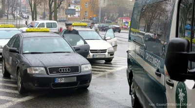 gtredakcja - Inspektorzy na postojach taxi 

http://gazetatrybunalska.pl/2017/03/in...