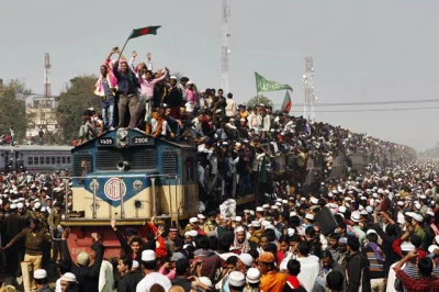 frex - @uknot: Do tego zestawienia można jeszcze dodać Bangladesz - pociąg bez ludzi ...