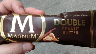 PanTester - Dzisiaj w #pantestertestuje sprawdzam lody Magnum Double Peanut Butter. M...