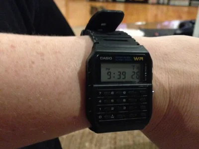 YogiYogi - @szymonbr: Miałem kiedyś taki zegarek z kalkulatorem... Ależ to było cudo ...