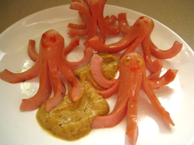 Xanadu - @Cbatman: jadłem ośmiorniczki z sosem z ziaren gorczycy. Nic szczególnego.