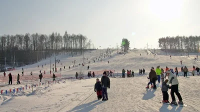 FalseIdeas - @bon_jovi: > Zimą na narty z Krakowa dojedziesz w 40 minut ( do Myślenic...
