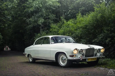 Zdejm_Kapelusz - Jaguar Mark X 1963.

Jaguar Mark X to największy model w ówczesnej...