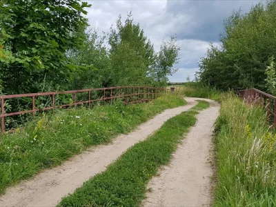 Cavaan - @Trzesidzida: chyba wiem w których rejonach to zdjęcie było robione. :)