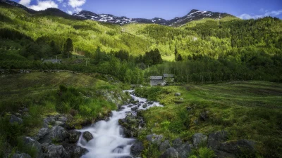 j.....e - > Podróż przez bezkresny płaskowyż #Hardangervidda to przygoda sama w sobie...