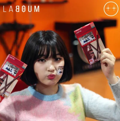 K.....o - Jutro Pepero Day, a ja swoje Pepero dostanę w środę :p

#yulhee #laboum #ko...