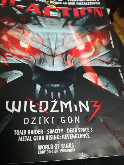 B.....z - Dopiero po 6 latach od wydania magazynu zobaczyłem ten smaczek na głównej s...