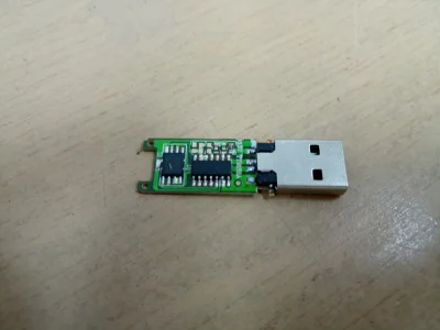 0.....4 - @Sztandarsky: dorzucam fotę pendrive z Chin o pojemności 4MB