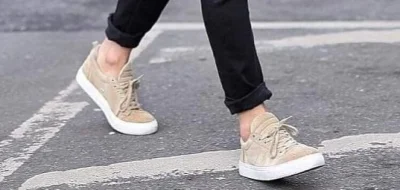 pdgawrosz - #modameska 

Poszukuję podobnych butów. Znacie może jakieś?