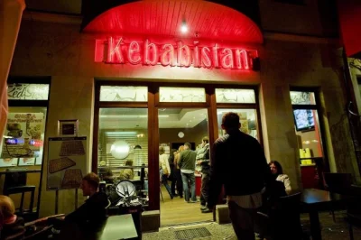 Paczekwmasle - @Swiderrr: oczywiście sopocki Kebabistan ( ͡° ͜ʖ ͡°)