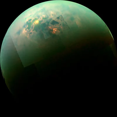 nawon - Promienie słońca odbijające się w morzu metanu na księżycu Saturna Tytanie.
...