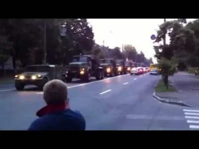 TheSznikers - Ukraiński konwój wojskowy w okolicach Ałczewśka



#ukraina #wojna #woj...