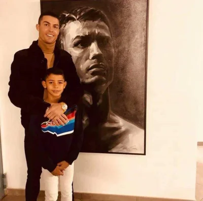 tubbs - Syn Ronaldo i jego gwiazdkowy prezent ;)
#pilkanozna