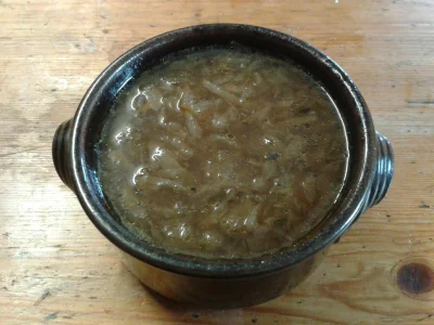 Piteq - Francuska zupa cebulowa z serem gruyere! A wy co, pewnie zupa na przerobionym...