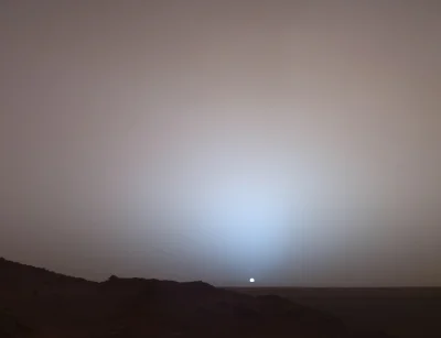s.....w - Zachód słońca na Marsie sfotografowany przez łazik Spirit. Odległość od sło...
