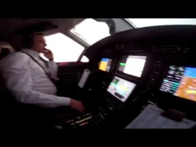 badziebadla - @ranski: wyciekło nagranie z samolotu ( ͡° ͜ʖ ͡°)